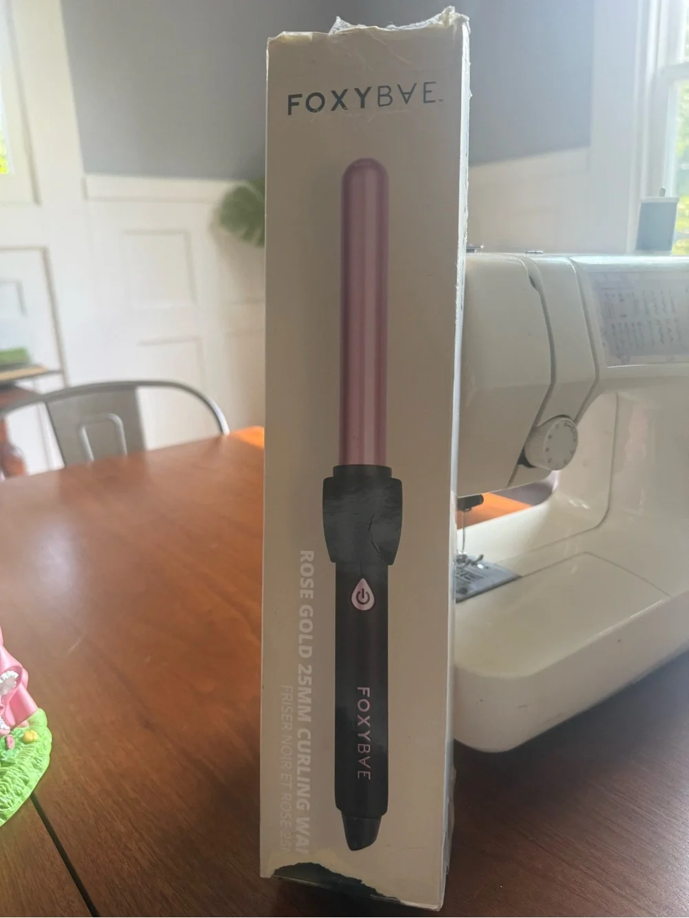 FOXYBae Pink Curling Wand - Lightweight Ceramic Styling Iron